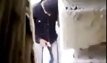 عوضی ها یکدیگر را مشت می کنند و یک منفی به آن فیلم سکسی فول اچ دی می دهند