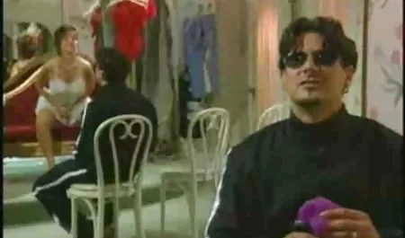 همسرم مرا رها می کند و من دختران را جمع می کنم سوپر سکس اچ دی