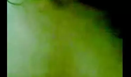در بازی سکسی اچ دی ساحل