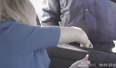 مشت زدن واژینال بر روی فول اچ دی سکس یک موتور سیکلت